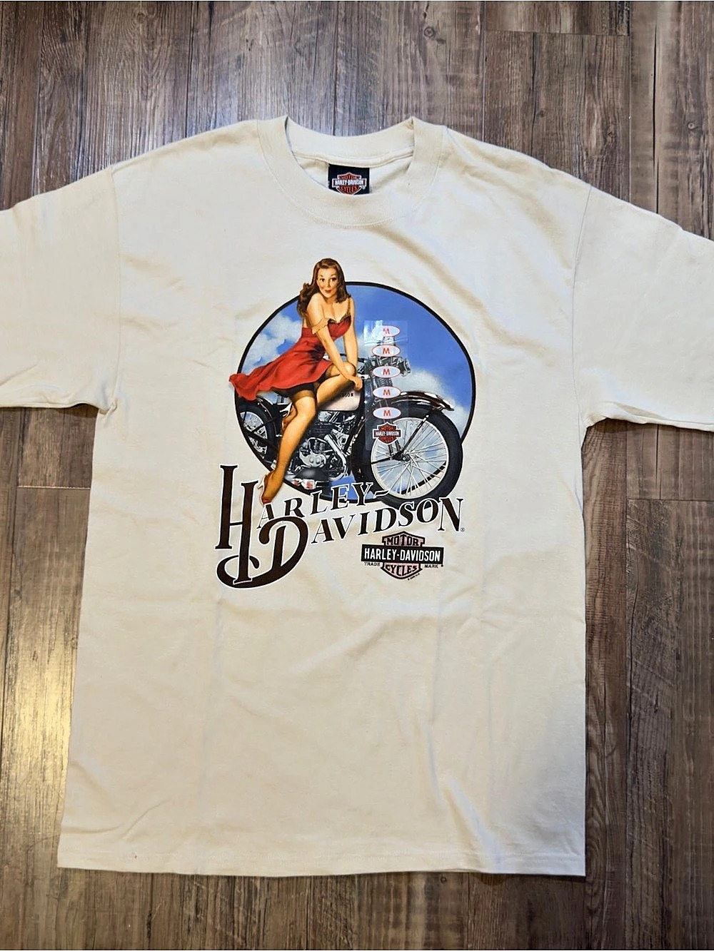 Harley-Davidson Grove's Winchester Harley-Davidson Pin-Up Girl Graphic T-Shirt